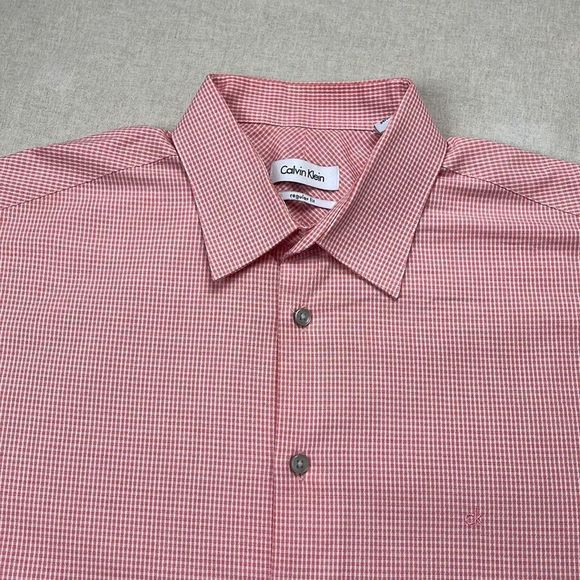 Calvin Klein Dress Shirt Mens 16.5 34/35 Pink Gingham Long Sleeve Button Down - Picture 4 of 12